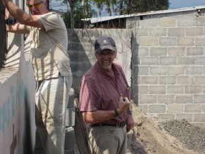 Loading Const team, hospital & site pics 012